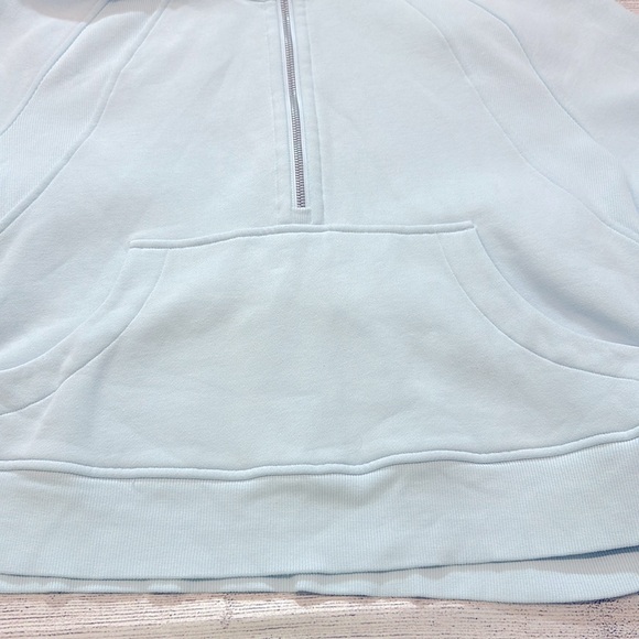 🍋Women’s Lululemon Scuba Oversized Funnel Neck Shirt size M/L🍋 - Picture 9 of 16